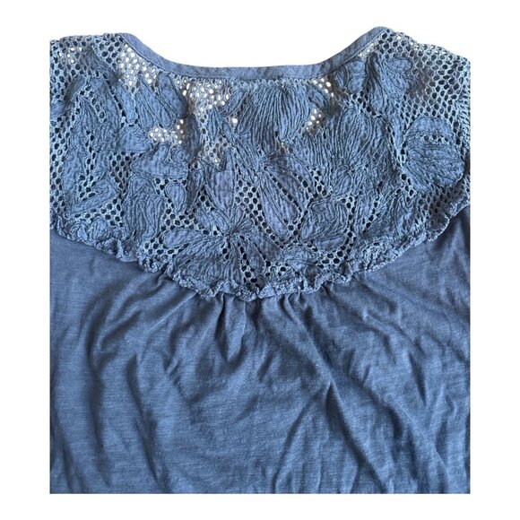 MEADOW RUE | Anthropologie Lace Applique Top Gray Medium - Picture 3 of 6